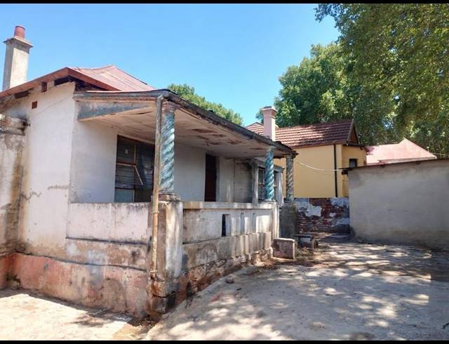 13 BEDROOM HOUSE FOR SALE IN JEPPESTOWN